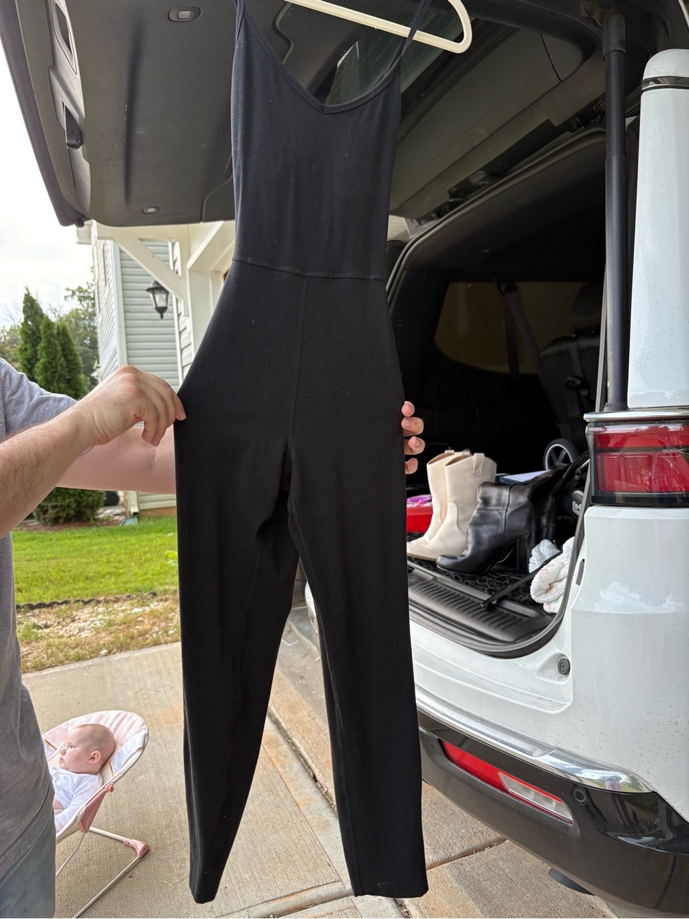 Black Women's Sleeveless Jumpsuit